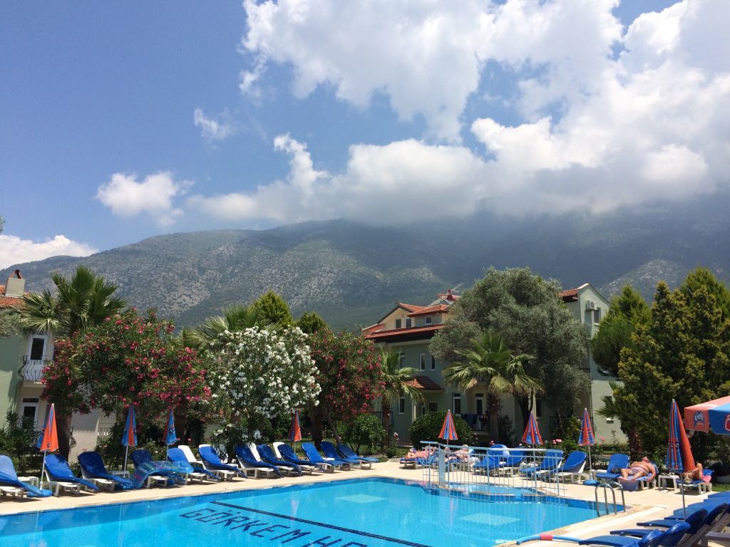 Gorkem Hotel & Apartments Oludeniz Exterior photo