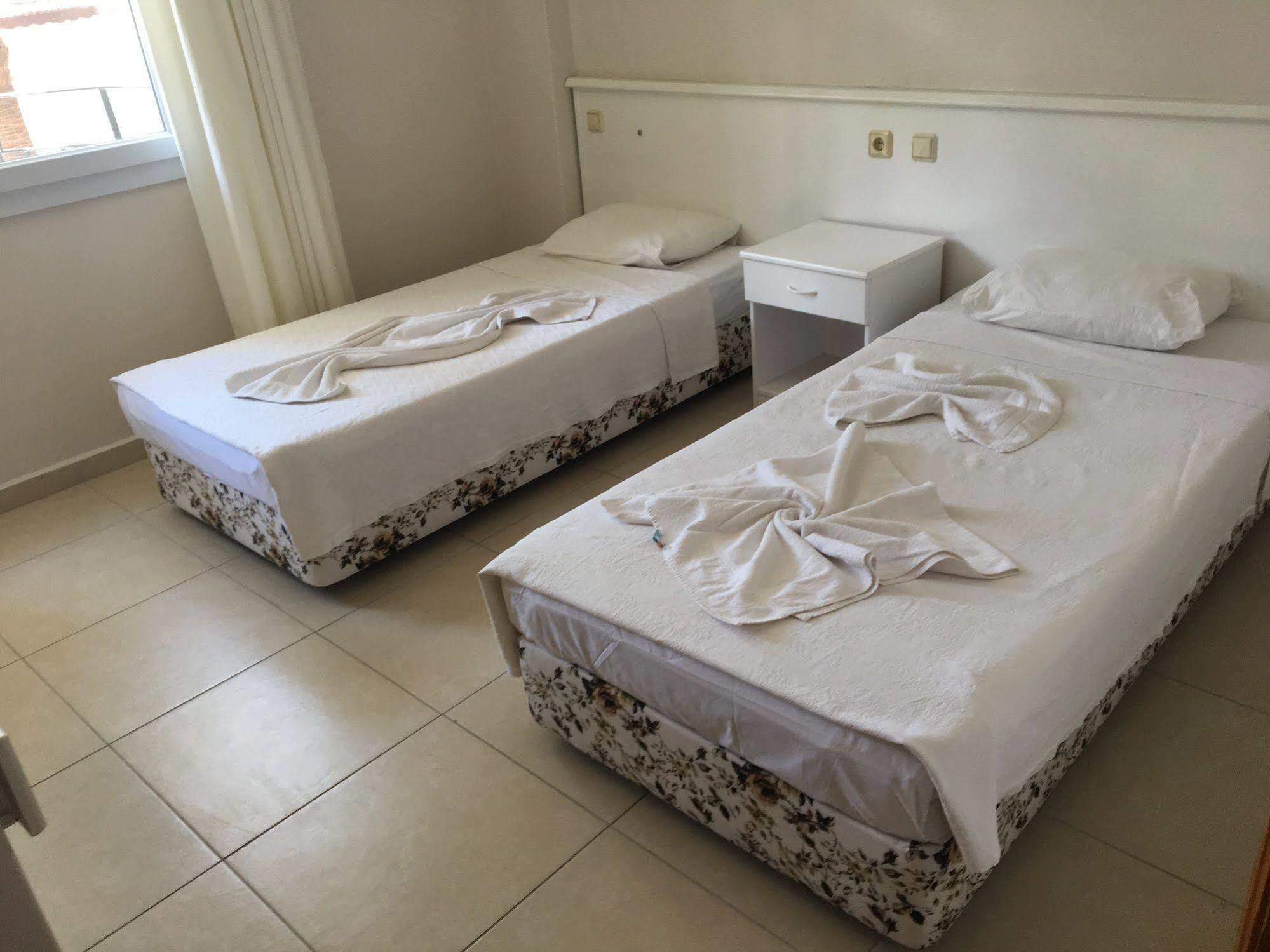 Gorkem Hotel & Apartments Oludeniz Exterior photo